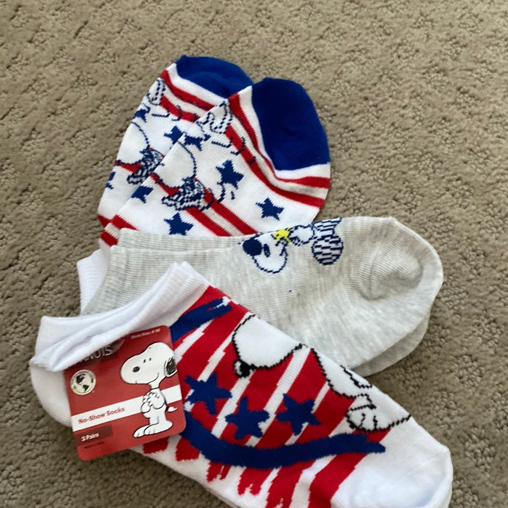 Snoopy no show socks patriotic set of 3